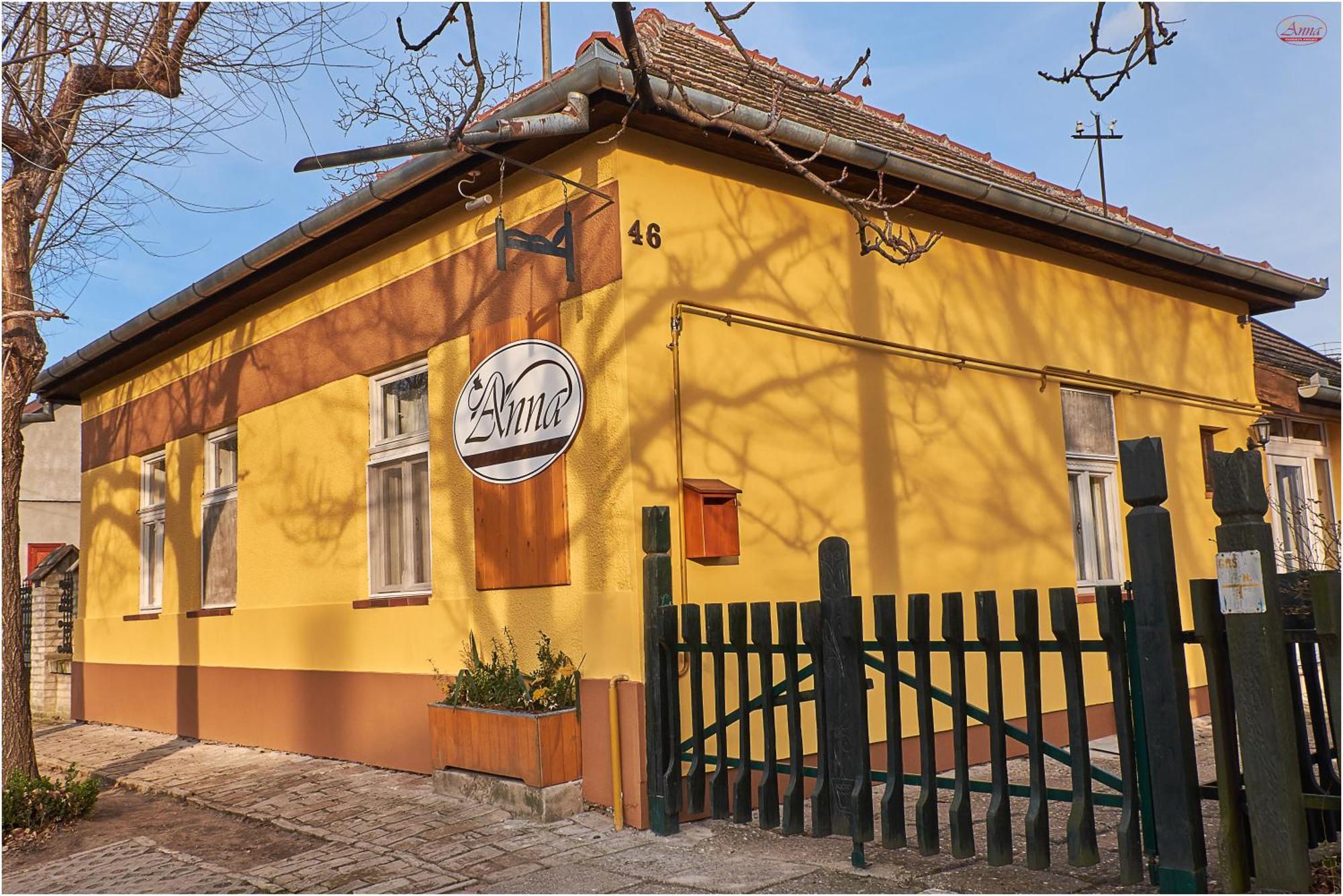 Ana Guesthouse Senta Exterior photo